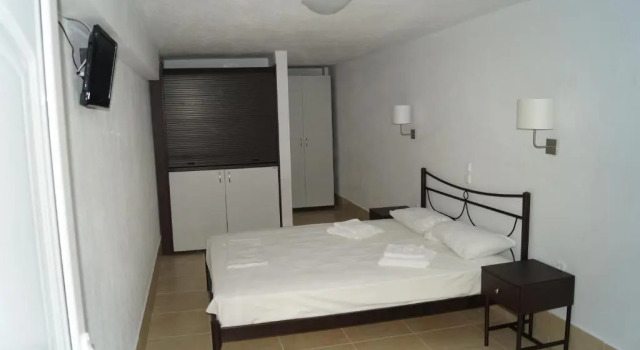 Студия Economy Rodolithos Beach