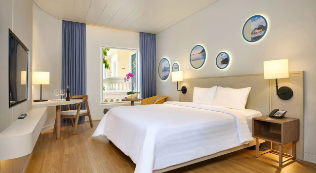 Двухместный номер Hillside (доступ к услугам отеля через дорогу) Superior Mercure Vung Tau