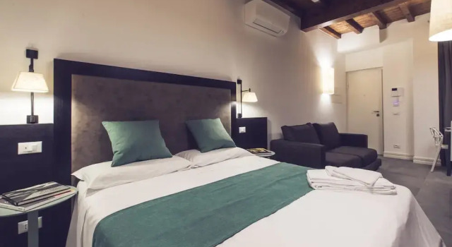 Panisperna Suite 2 Bedrooms, Забронировать Апартаменты/квартира Рионе Монти Рим, рядом с Посольство США в Риме
