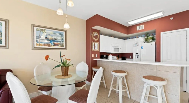 Номер Standard Celadon Beach Resort by Panhandle Getaways