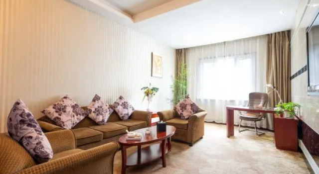 Premier Suite Anqing Yin Bin Hotel