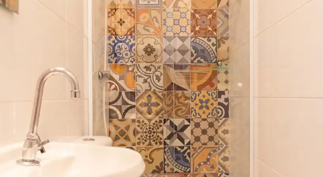 Двухместный номер Standard с балконом Pousada e Hostel São Paulo Comfort - Bairro Pinheiros, próximo Hospital das Clínicas e Incor, Oscar Freire, Av Paulista, Allianz, Vila Madalena e fácil acesso ao Ibirapuera e Morumbi