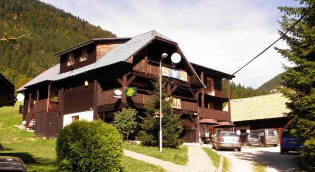 Penzion Muran, Rezervovat Hotel Hotely v Žilinský kraj s parkováním, Parkování