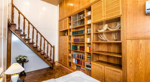 Rustaveli Central ApartHotel, Забронировать Отель Мтацминда Тбилиси, рядом с Tеатр имени Марджанишвили