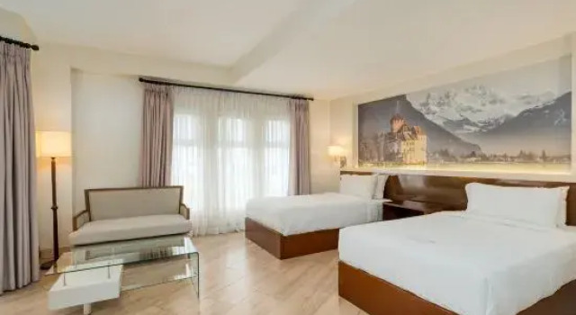 Двухместный полулюкс Hotel Carlito Tagaytay