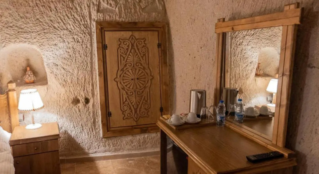 Семейный люкс Elite Cave Suites