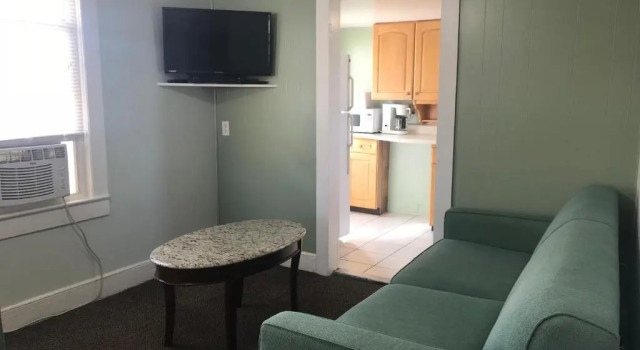 Апартаменты с 2 комнатами с балконом Mallard Apartments