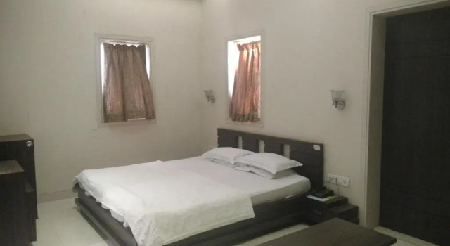 Люкс Pals Hotel