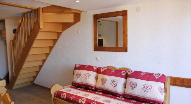 high floor renovated duplex Apartment 0 agence la cime