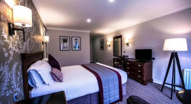 Двухместный номер Standard DoubleTree by Hilton Cheltenham-Cotswolds
