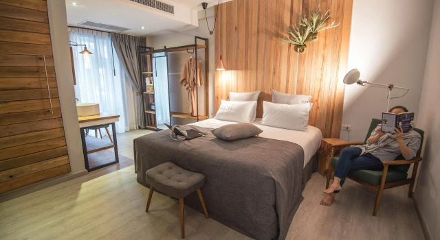 Family Tree Hotel
