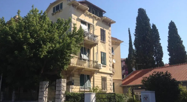 Apartment Sonata, Prenota Appartamento Splitska 