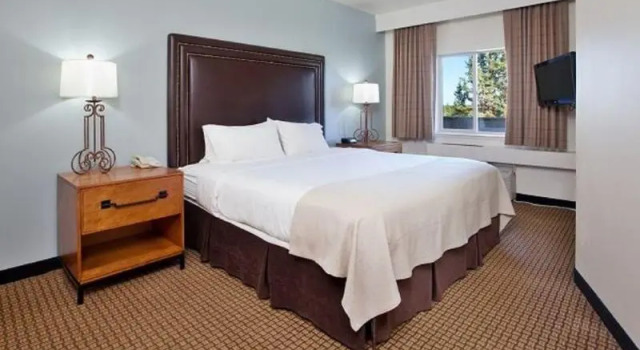 Номер Standard WorldMark Eagle Crest