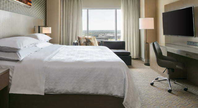Sheraton Overland Park Hotel at the Convention Center