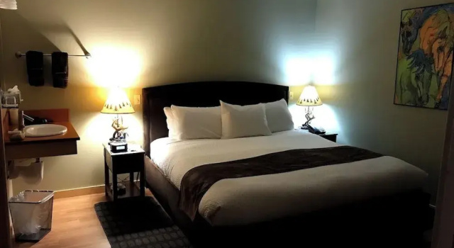 Двухместный люкс с балконом и с видом на реку Twisp River Suites