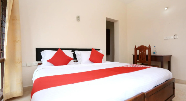 SPOT ON 76848 Hotel Samruddhi Residency, Rezervovat Hotel Hotely v Bangalore s parkováním, Parkování