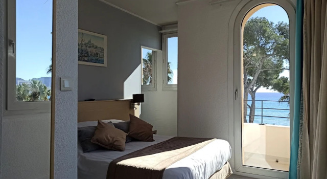 Семейный номер Economy Hôtel Miramar