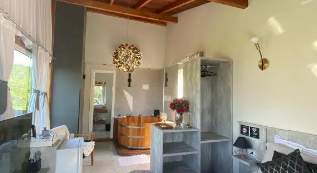 Люкс Deluxe Bombinhas Guest House