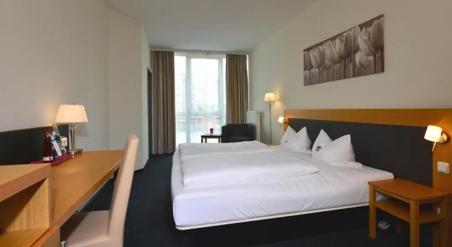 Двухместный номер Standard 1A Business Hotel