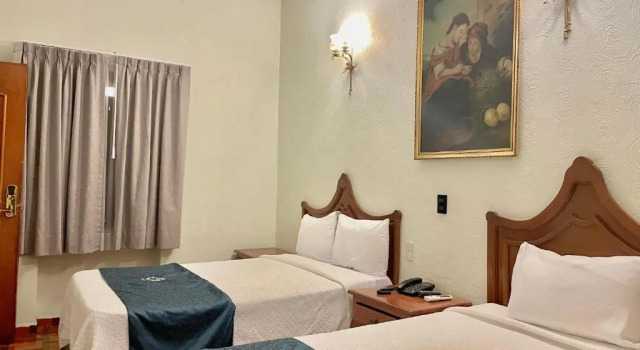 Трёхместный номер Standard Hotel Frances