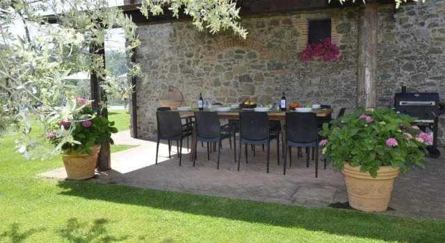 Poggio a Mandria, Buchen Sie Hotel Hotels in Valdarno mit Pool, Schwimmbad