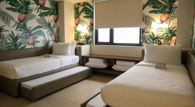Семейный номер Standard Mella Hotel Manila near NAIA Airport