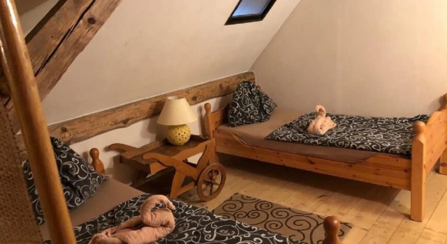 Hrazdeny statek Mytinka, Забронировать Отель Отели Mýtinka с парковкой, Парковка