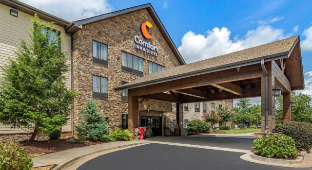 Четырёхместный люкс Comfort Inn & Suites Blue Ridge