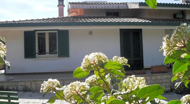 i gù books & rooms, Buchen Sie Hotel Polignano a Mare Metropolitanstadt Bari