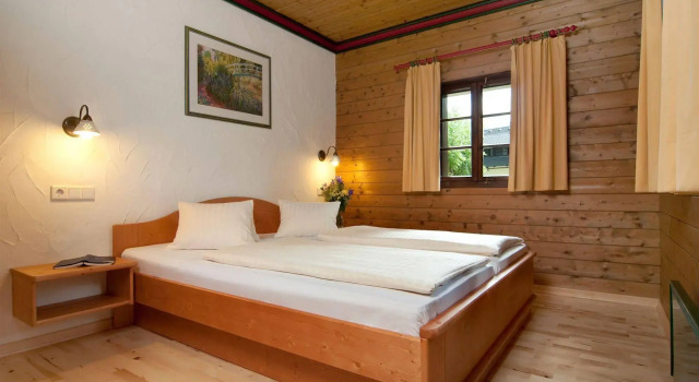 Naturel Hoteldorf Seeleitn, Rezerwuj Hotel Hotele w Karyntia z parkingiem, Parking