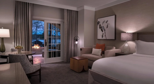 Двухместный номер Standard с балконом и с видом на озеро The Ritz-Carlton Reynolds, Lake Oconee