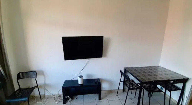 Апартаменты Apartment With Balcony, Neuss