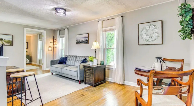 4 Mi to Nolichucky River: Apt w/ Shared Yard!, Réserver Maison de vacances Greeneville Tennessee