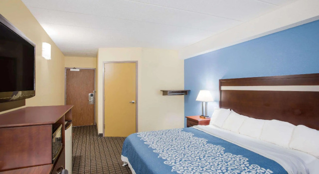 Двухместный номер Standard Days Inn by Wyndham New Haven