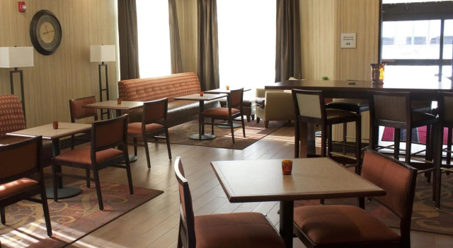 Standard- firedobbelt værelse Hampton Inn - Burlington