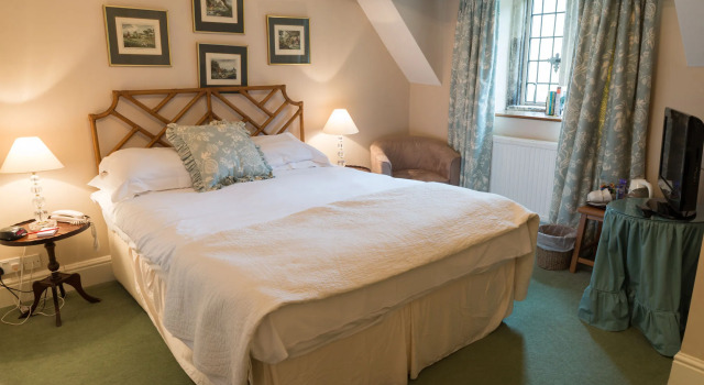 Guyers House Hotel and Restaurant, Забронировать Отель Коршам Уилтшир