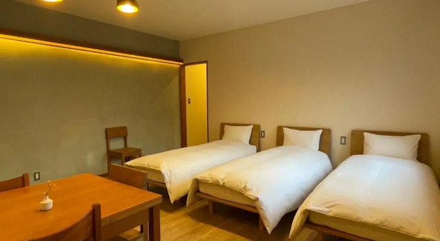 Семейный номер Standard cafe&stay CASTANA