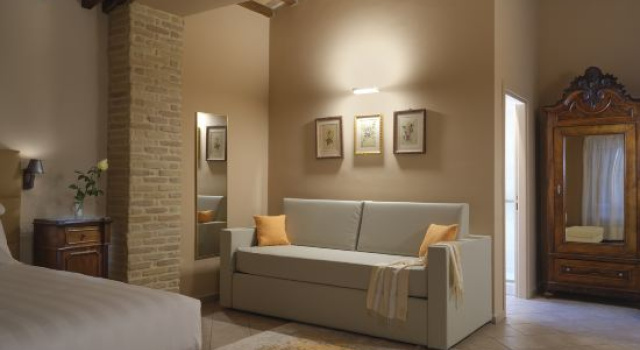 Номер Deluxe Palazzo Brunamonti Boutique Hotel