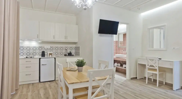 Апартаменты Posidonia Luxury Suites