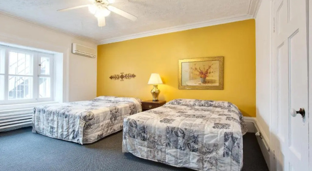 Четырёхместный номер Standard Hotel Le Cavalier Du Moulin