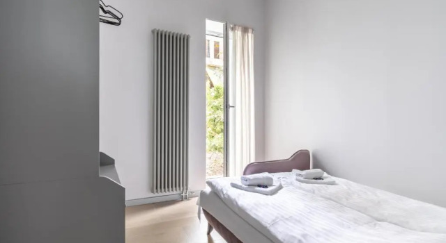New Comfortable 2 Bedroom Cottage w/Big Terrace, Забронировать Дом для отпуска Коттеджи Юрмалы, Коттедж