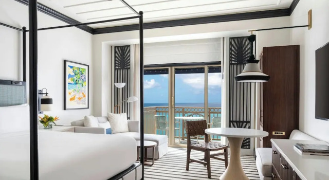 Двухместный номер Standard с балконом и oceanfront The Ritz-Carlton, Grand Cayman