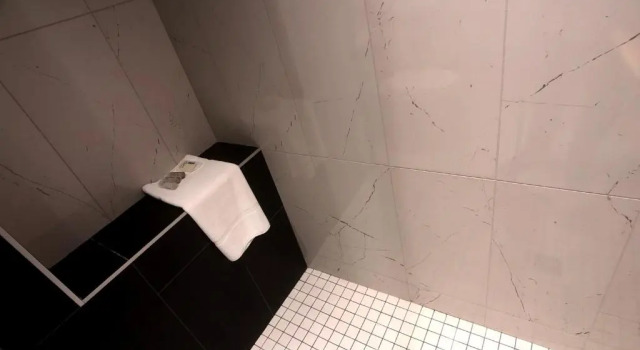 Номер Comfort Hotel Le Chablis Cadillac