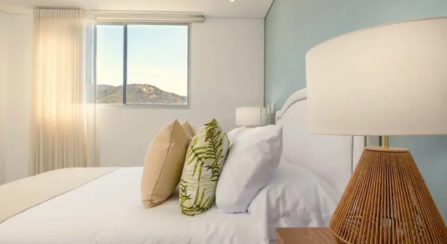 Апартаменты Luxury Ambar Roca Suites by Huespedia