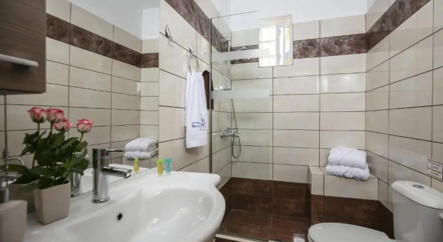 Номер Comfort Stratos Deluxe Apartments