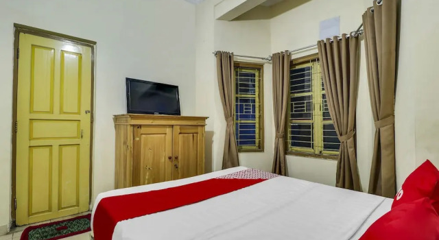 OYO Life 92754 Kost Griya Perdana, Book Hotel Mataram Lombok