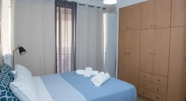 A beautifull 2nd floor apartment close to the Port, Забронировать Апартаменты/квартира Апартаменты периферийной единицы Мессения, Апартаменты/квартира
