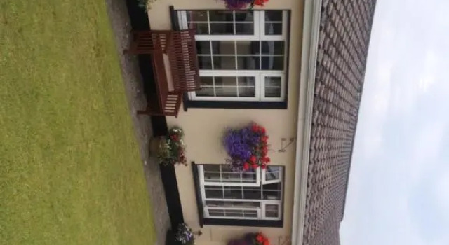 Atlantic House, Book Hotel Hotels in Clare with Parking, Parking
