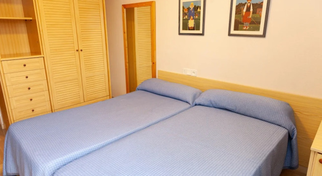 Апартаменты Piso Exclusivo en Zona Residencial. MANOLETE