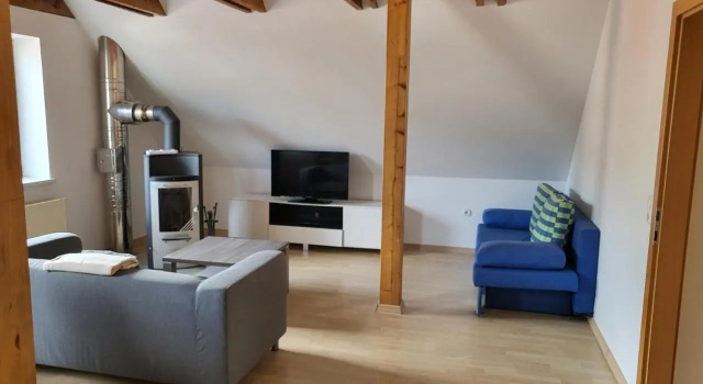 Ferienwohnung 123, Rezervasyon Daire Fohnsdorf otoparklı oteller, Otopark